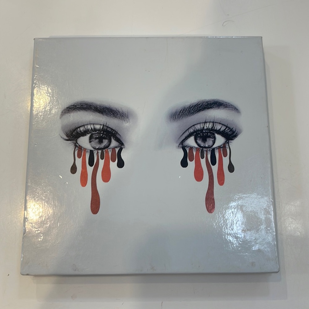 Kylie Cosmetics Bronze Palette